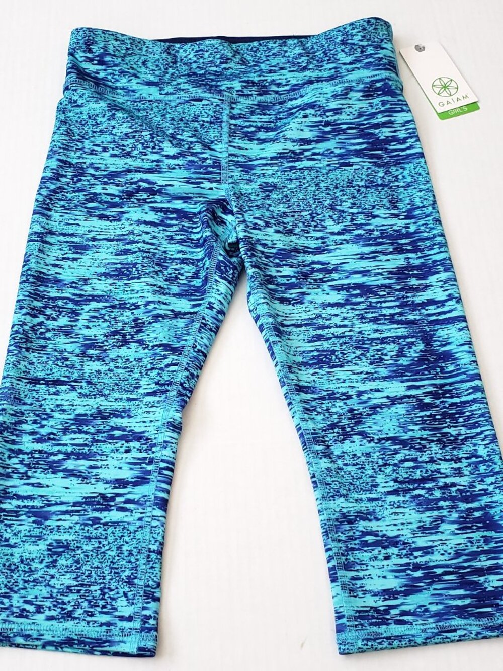 NWT Gaiam Girl's Space Dye Capris